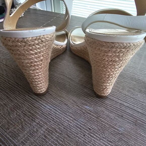 Michael Kors Kaylee Wedge Sandals White Leather – Size 9.5 – Optic White Stylish - Picture 2 of 5